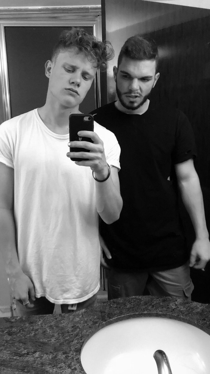 T_Rex708's tweet photo. 🐼 wendover was lit https://t.co/OrLO6sprkJ