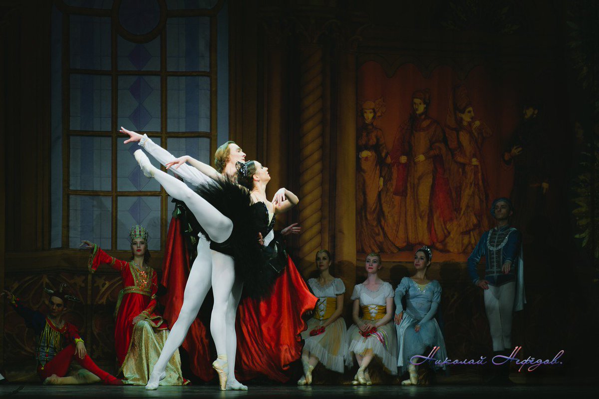 akbash60's tweet image. 14.10.2017.Ульяновск.ДК Губернаторский. #Лебединоеозеро.