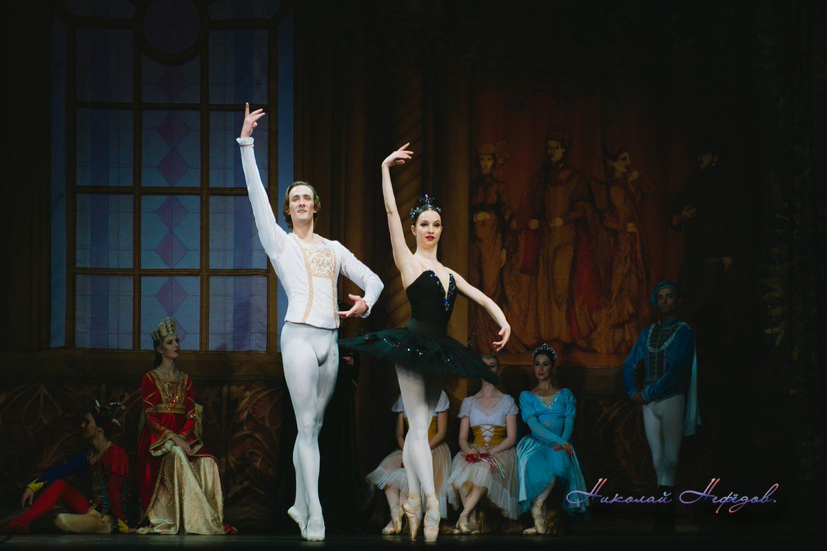 akbash60's tweet image. 14.10.2017.Ульяновск.ДК Губернаторский. #Лебединоеозеро.