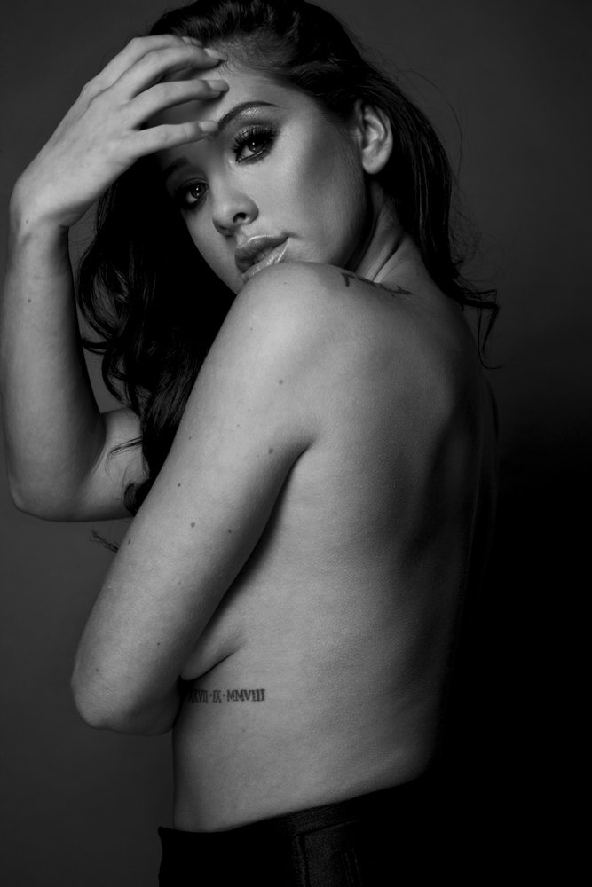 jamesleefashion's tweet photo. O N E @CharGirlSoho @girlsoho https://t.co/dq69YD8D9P