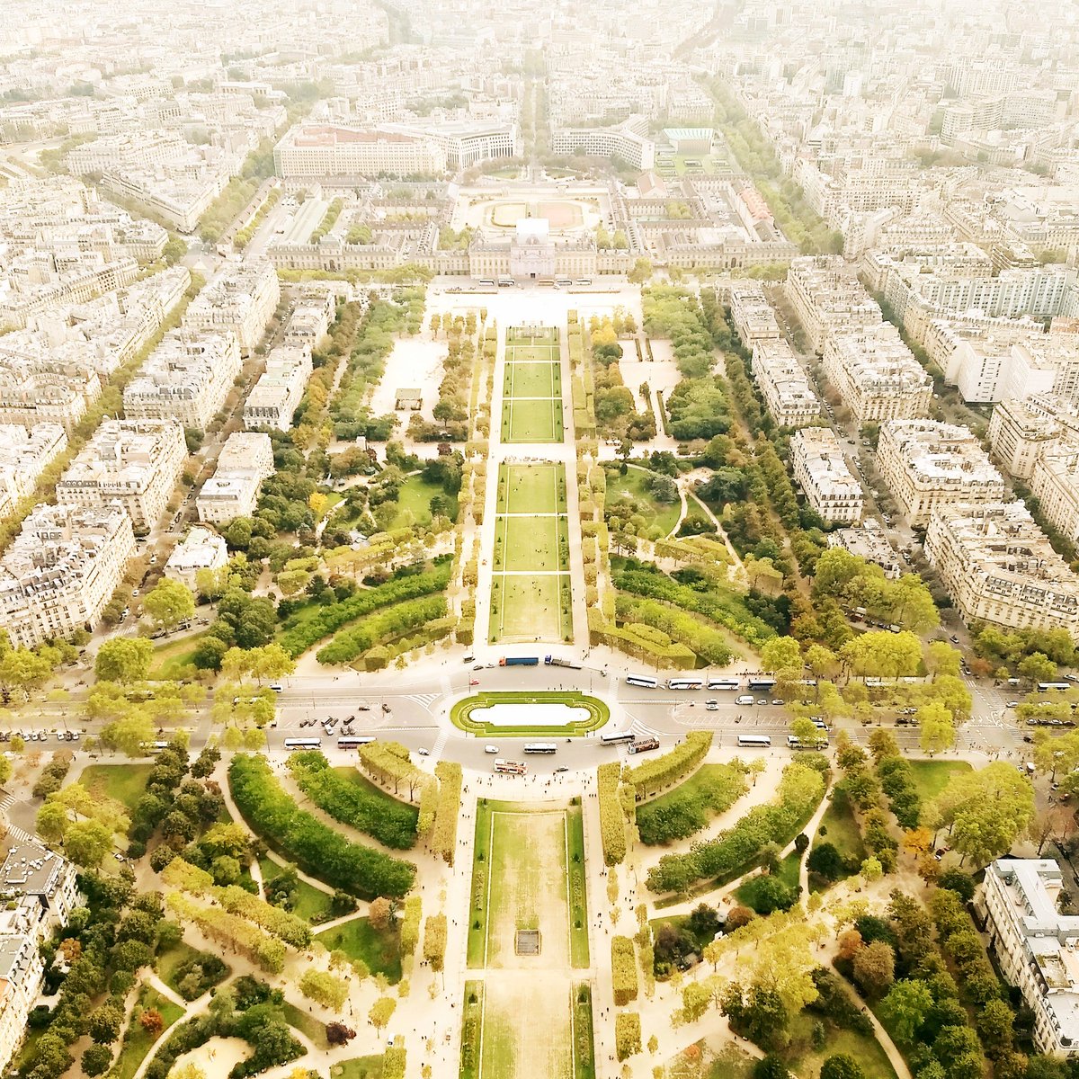 travelgirl_cc's tweet photo. #thedailypost Weekly #PhotoChallenge Here's my entry: https://t.co/rNImqvXVDT
#photography #Photos #blogger #photoblog #blog #photo #Paris https://t.co/VxPlVrSOCB