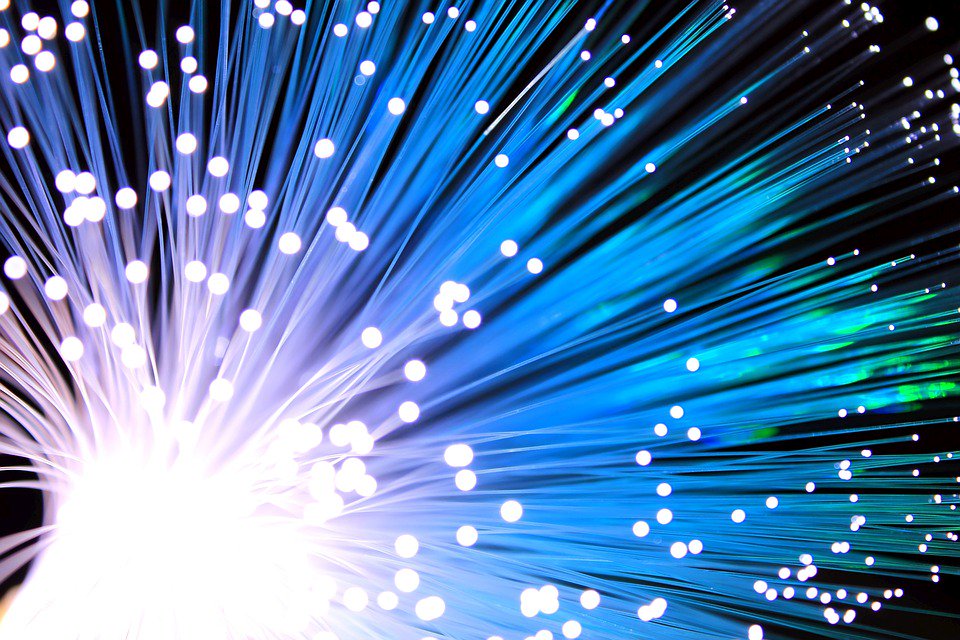 tedamo's tweet photo. #TeDaMo - #Glasfaser für 20 #Gewerbegebiete Link: https://t.co/bdu5Qq10jA #Digitalisierung #Geschäftskundenanschluss #Infrastruktur #Telekom https://t.co/MdnRHlSkQ7