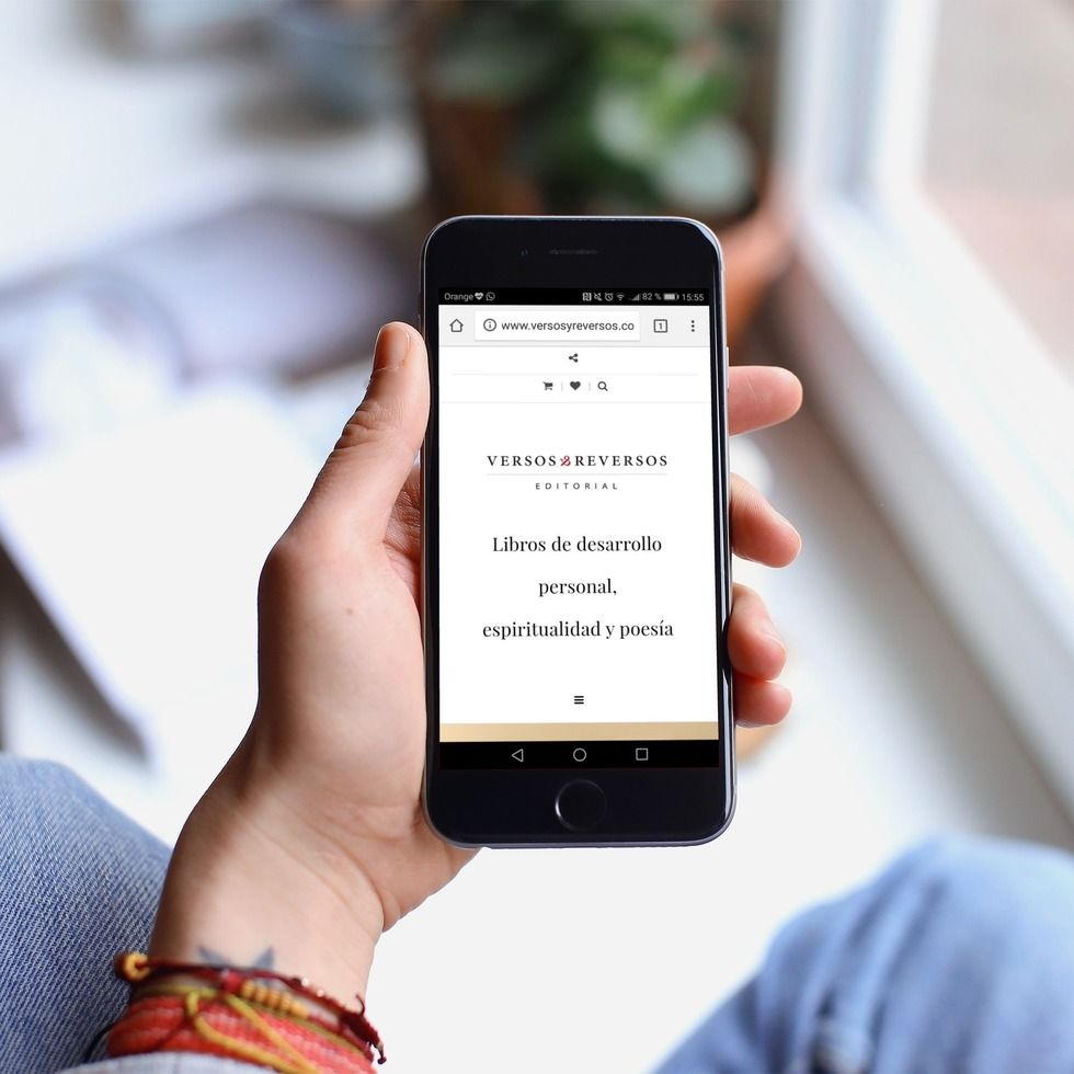 Versos & Reversos tweet media
