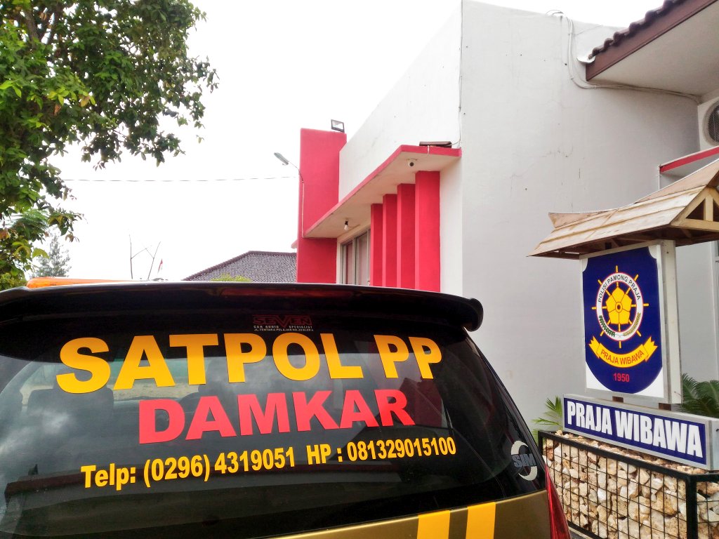 No.Telp. darurat Kebakaran <a href="/SatpolPPBlora/">Satpol PP Blora</a> DAMKAR BLORA🔥🚒
☎ (0296) 4319051
📱081329015100