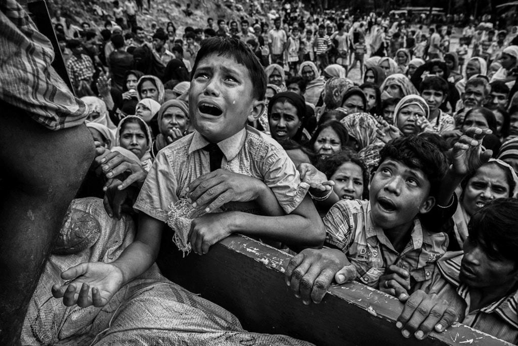 tpi's tweet photo. Le foto dei rifugiati rohingya che tutto il mondo dovrebbe vedere – TPI https://t.co/pRApisIDKZ https://t.co/lNrpiXArpL