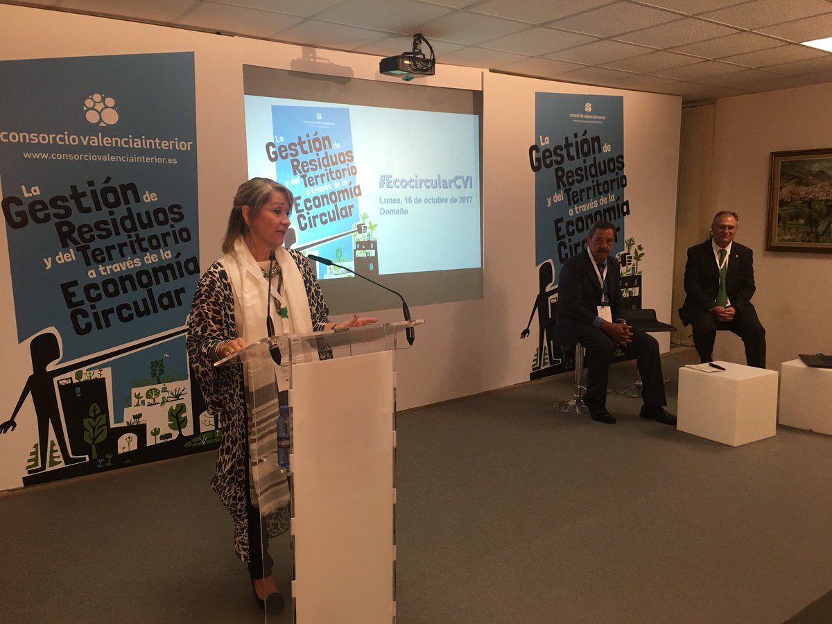 Imedes's tweet photo. #EcoCircularCVI en #Domeño con ponentes de mucha calidad y prestigio en conocimiento y experiencia medioambiental https://t.co/GRqlD8gMQc