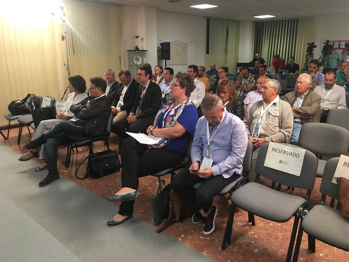 Imedes's tweet photo. #EcoCircularCVI en #Domeño con ponentes de mucha calidad y prestigio en conocimiento y experiencia medioambiental https://t.co/GRqlD8gMQc
