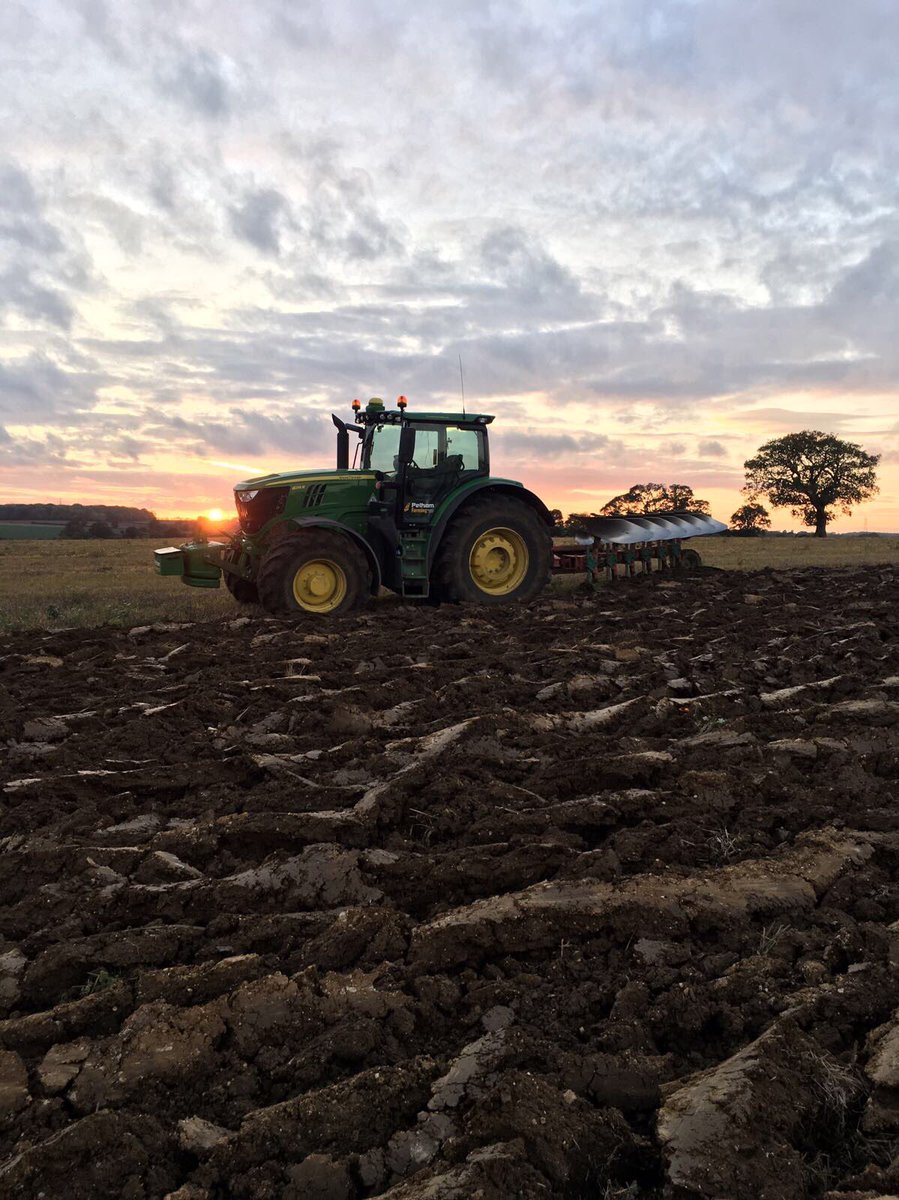 Great shots Angus Tullie #ploughing17 #farming #autumn