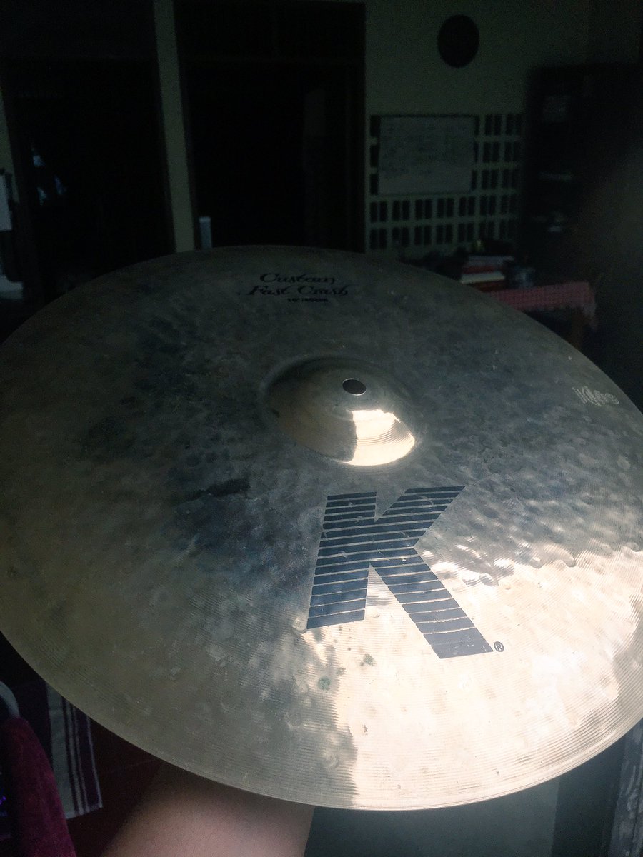 iyeeaffi's tweet photo. #wts zildjian K Custom Fast Crash 16" 2jt nego tipis. Belum sampe setaun/Tuker tambah sm Meinl byzance extra dry thin crash 20" @DrumBagus https://t.co/tnrn76zKpF
