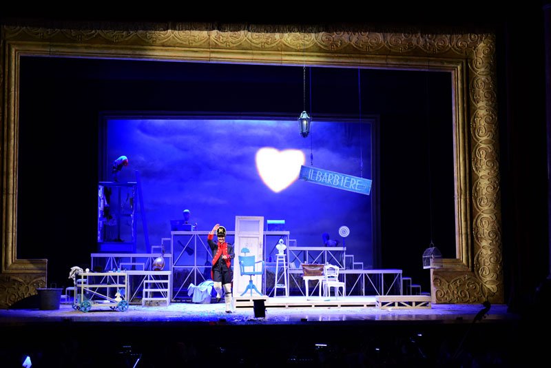 Descubre y disfruta experiencias exclusivas con @movistarlikes. barcelones.com/actualidad/exp…