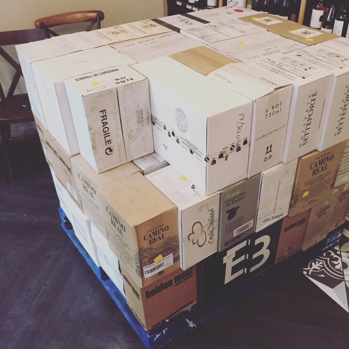 salutwines's tweet photo. Not just one but TWO pallets in stock at salut! Loads of new and old exciting labels for you 😊🍷🎉 https://t.co/yRdD1nSHyk