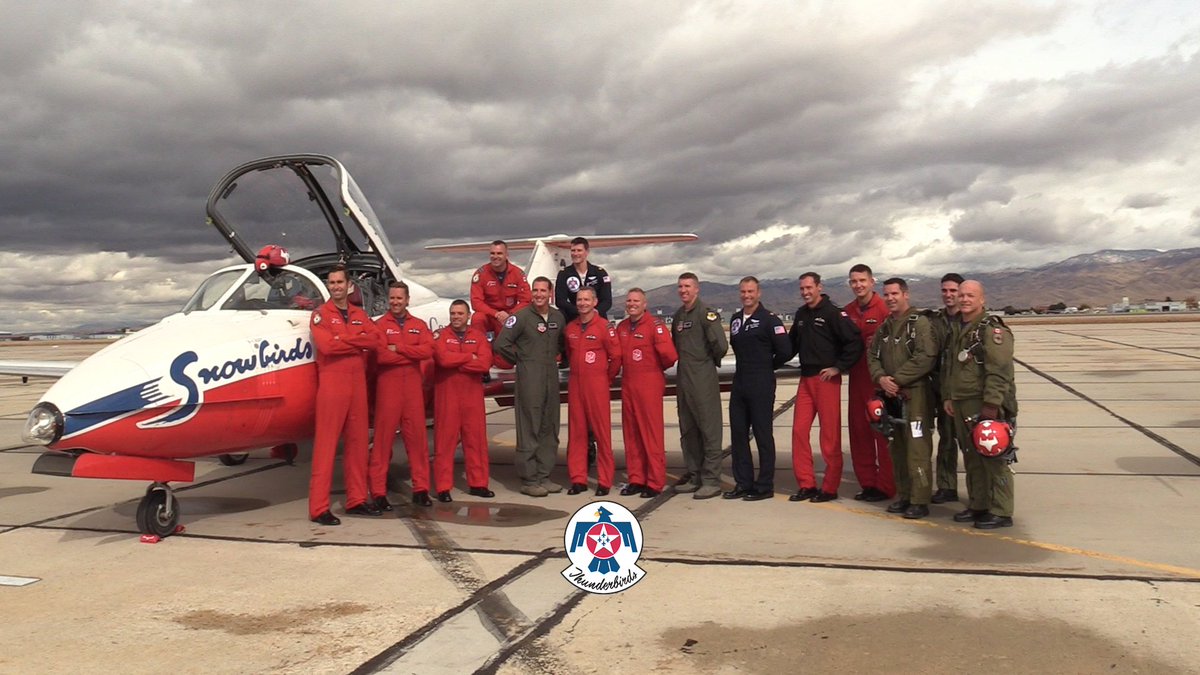 AFThunderbirds's tweet photo. .@CFSnowbirds and #AFThunderbirds meet at #gowenthunder! WATCH:  https://t.co/BskW7lAzkY https://t.co/MKPRjxTLZE