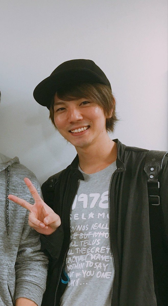 takopedia's tweet photo. Senyum paipsoden anri #asatoyuya #stageplayactor https://t.co/AruHEvKgta