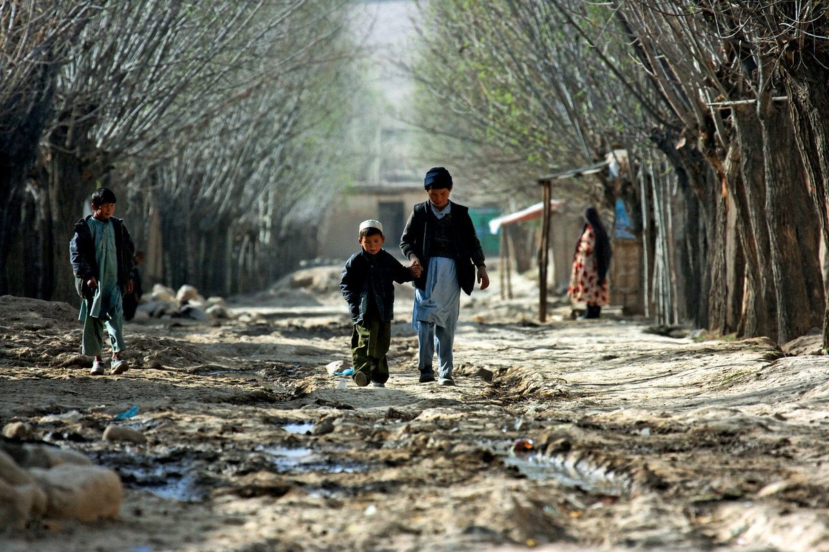 AmbMellbin's tweet photo. Good new #EU #Afghanistan strategy highlights the need to promote peace as the "only viable path" #PeceIsPossible https://t.co/8sN1dXTr00 https://t.co/1Xkl71s11W