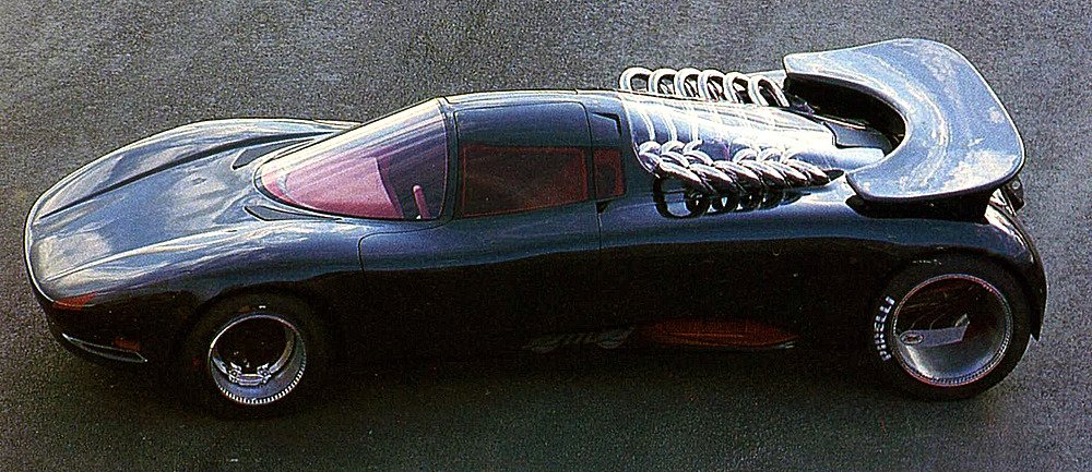 LienhardRacing's tweet photo. #MidengineMonday 

Sbarro Osmos, 1989. A mid-engined concept powered by a #Jaguar #V12 engine which had hub-less wheels https://t.co/uH4QjBSJdd