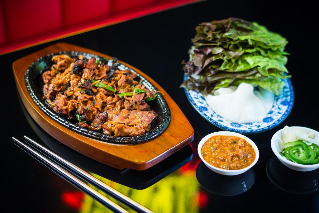 Good morning! Here's our mid-October update of SF's Hottest Restaurants with <a href="/gibson_sf/">Gibson</a> &amp; <a href="/CaseysPizza/">Casey's Pizza</a>: goo.gl/Ths4ko