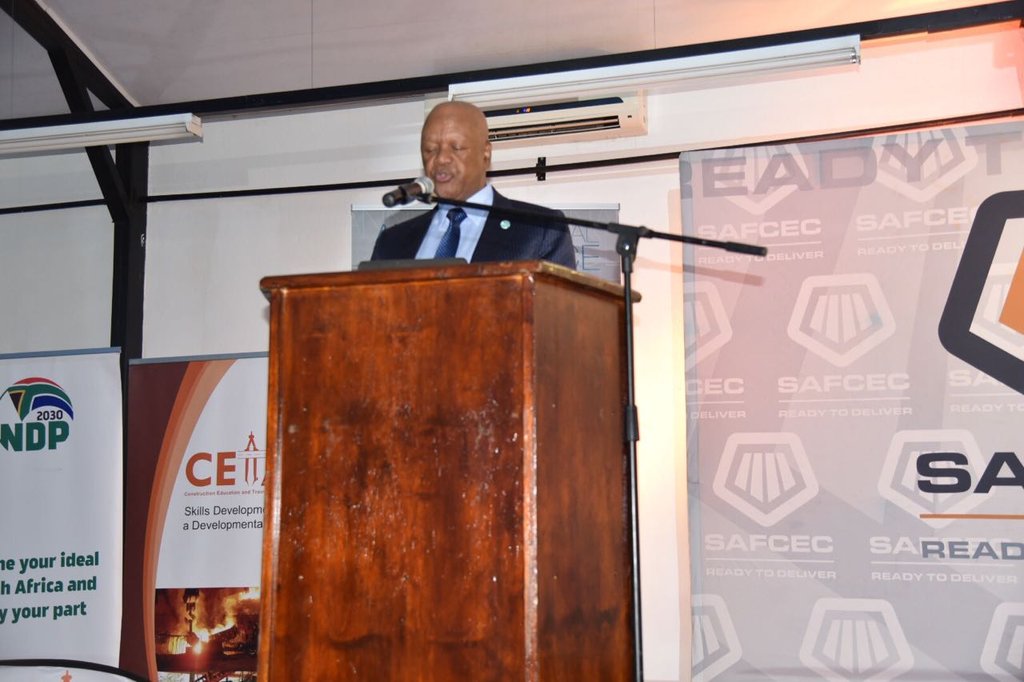 DpmeOfficial's tweet photo. Minister Radebe begins to deliver a keynote address at the 78th Annual Conference of SAFCEC. #NDP2030 https://t.co/l6WCdbqfPh
