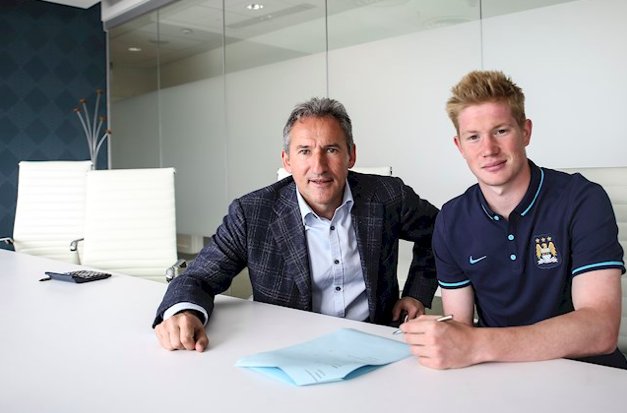 ManCityFra's tweet photo. #KDB100 https://t.co/jhlS1civi0