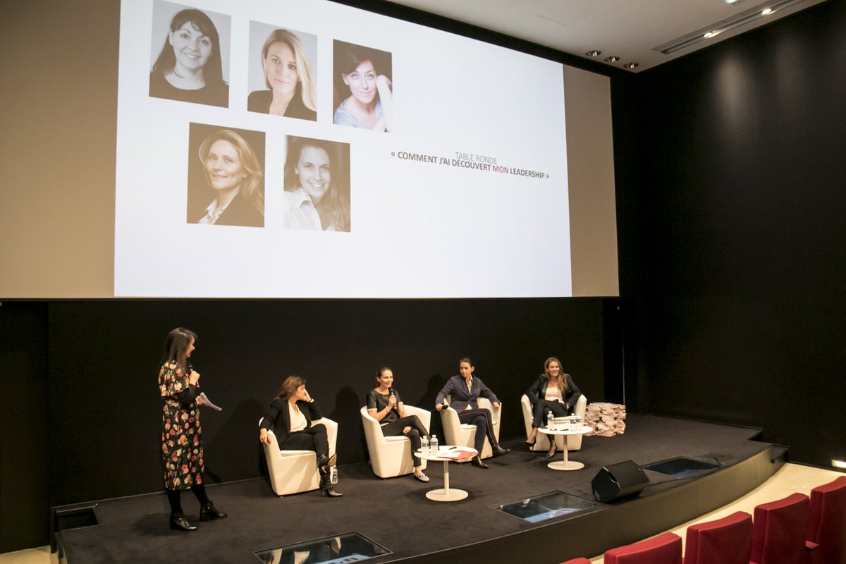 28Box_FR's tweet photo. Delphine Co-fondatrice présente @28Box_FR et son parcours d'entrepreneuse aux côtés de femmes d'exception @EmmaGagliardi @FlorenceSandis ;)! https://t.co/ABqu48TfJ5