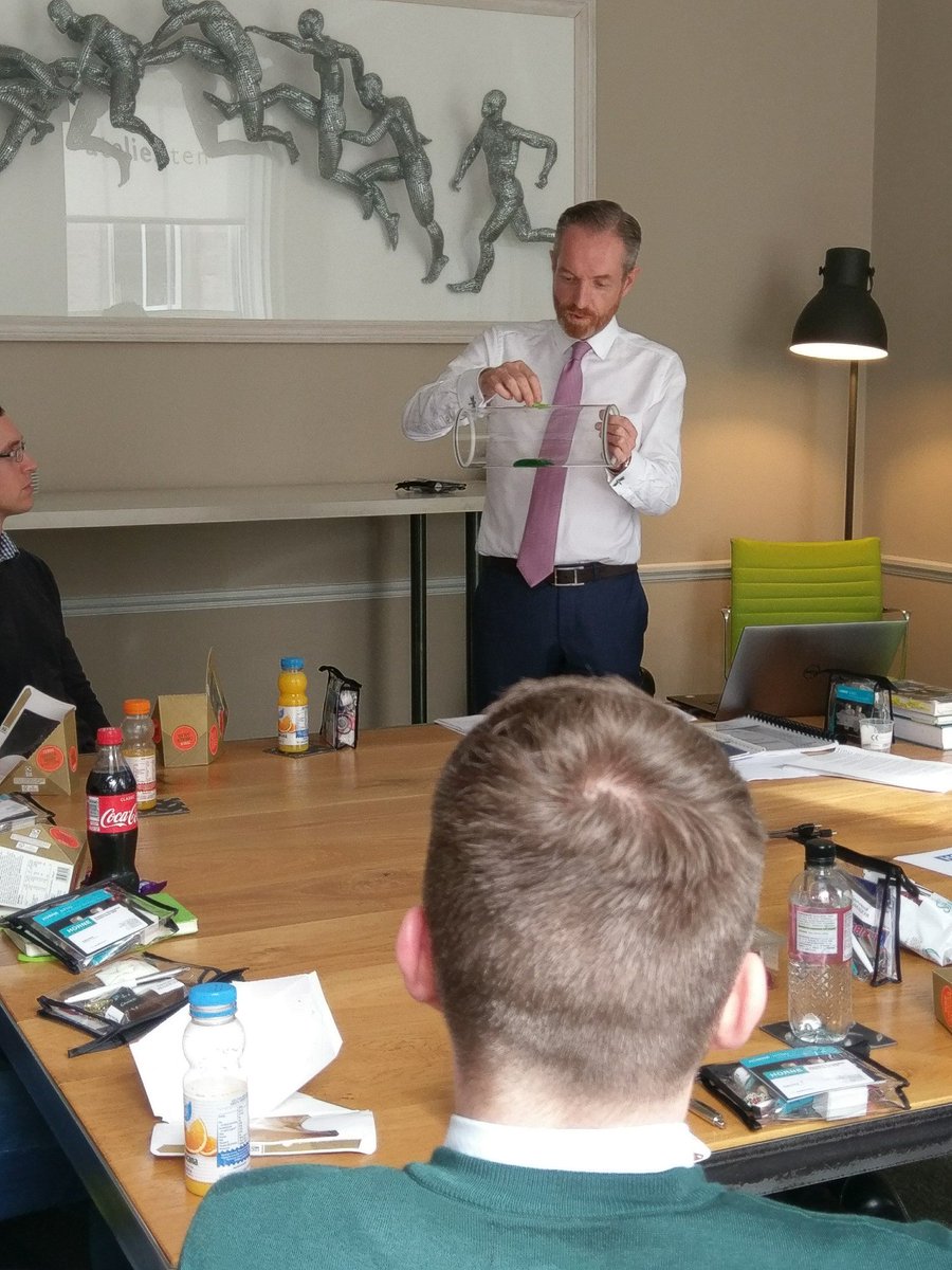 HorneEng's tweet photo. Our #CPD relies upon audience participation & wacky demos! π#Engineering vs #Pseudomonas. #electrostaticforces #biofilm #waterquality #IIPW https://t.co/ttDlWzJgZU