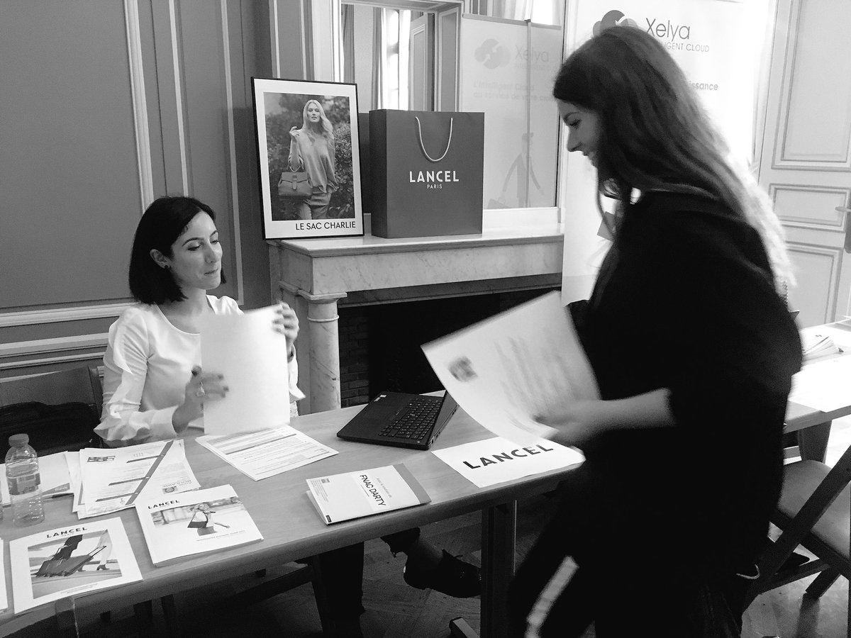 IPAGBS's tweet photo. #IPAGCareerDay 💼 L'entretien commence pour notre Ipagienne avec @lancel 👜 #lancel #ipagienne #ipag #ipagbs https://t.co/1Mo2kZinRU