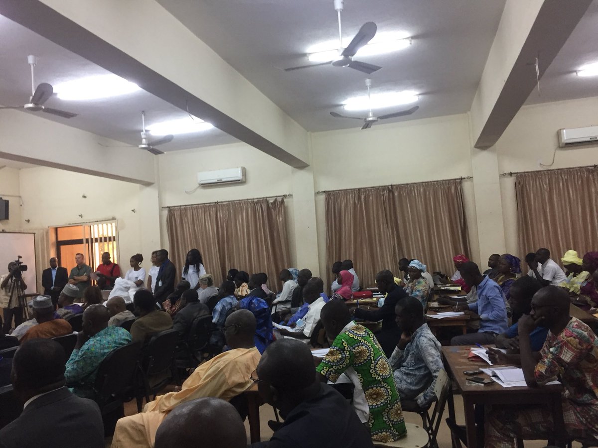 HafizouBoncana's tweet photo. Colloque international #Droit et #esclavage en #Afrique de l’Ouest organisé par le (LERDDL)de l’#USJPB #Mali https://t.co/kCBNiERH5g