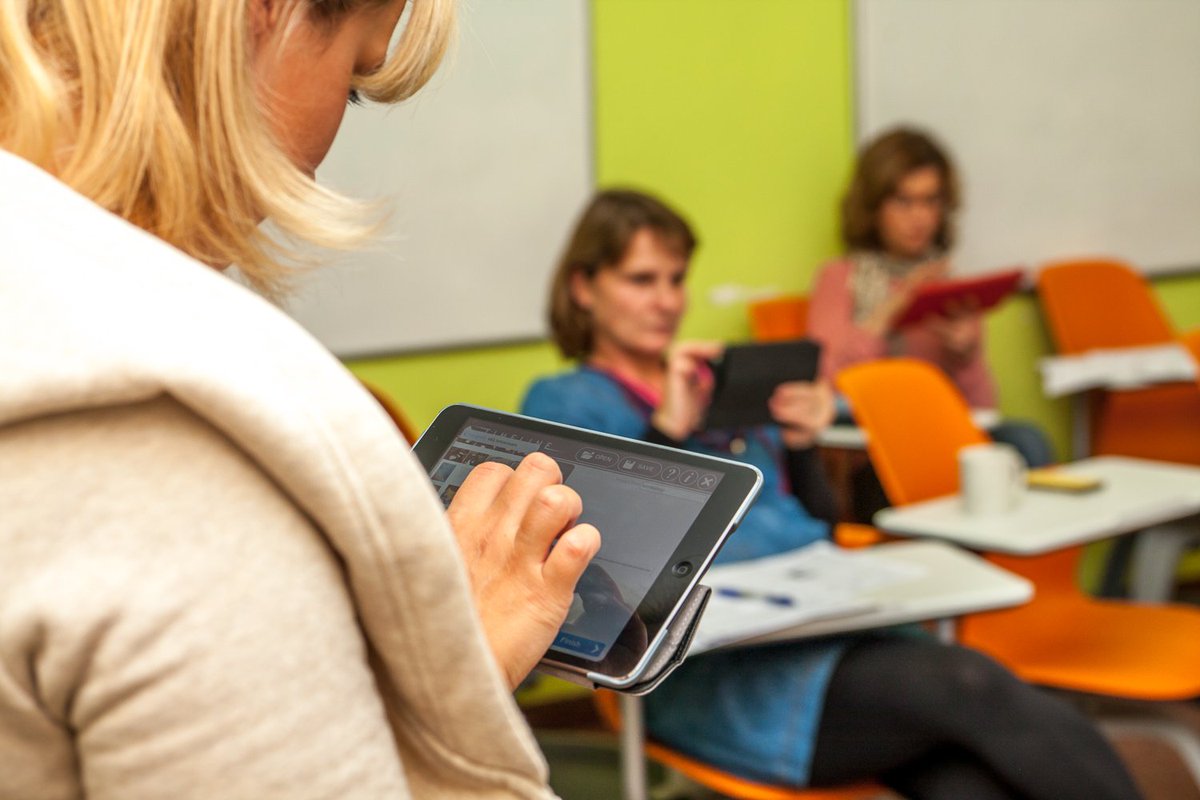 Už zítra se koná další workshop! Tentokrát půjde o testování a získávání zpětné vazby. Více na elf.phil.muni.cz/ipady. Těšíme se na vás :)