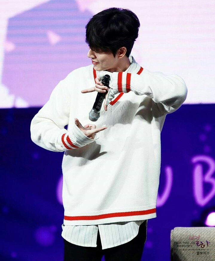ParkHaeJin_PH's tweet photo. This man is so adorable. #ParkHaeJinPH #박해진 #secondinauguration 💓 https://t.co/ASLFdcXWpF