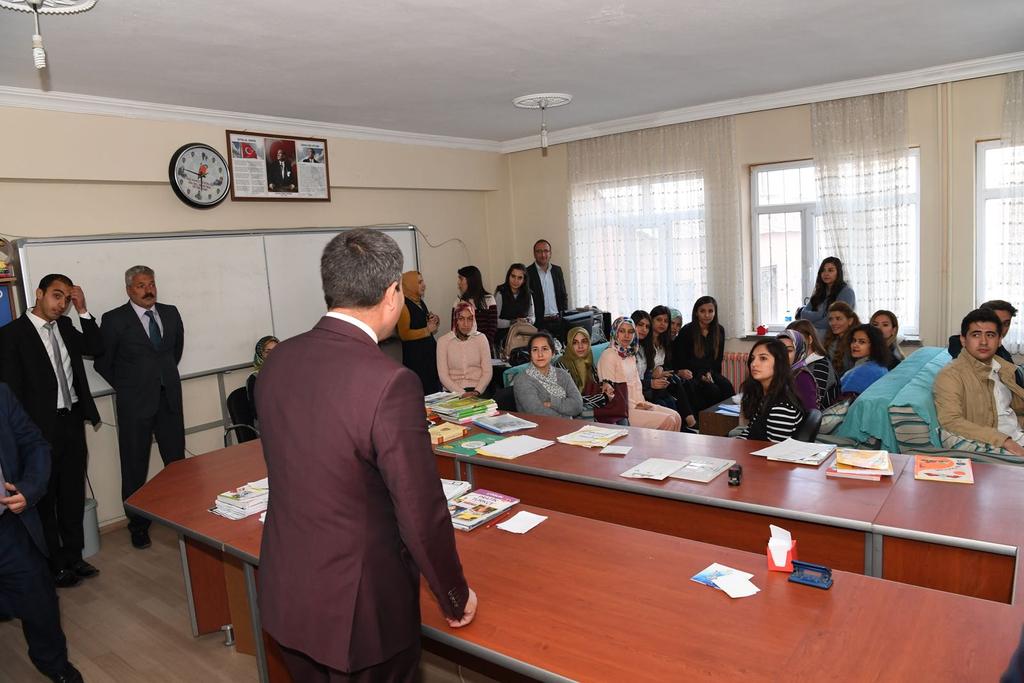 Feyat_ASYA's tweet photo. OKUL ZIYARETLERIZİ SÜRDÜRÜYORUZ
Eko İnşaat İlkokulunu ziyaret ederek öğretmen ve öğrencilerle bir araya gelerek istisarede bulunduk. https://t.co/rnk2IoMVeL