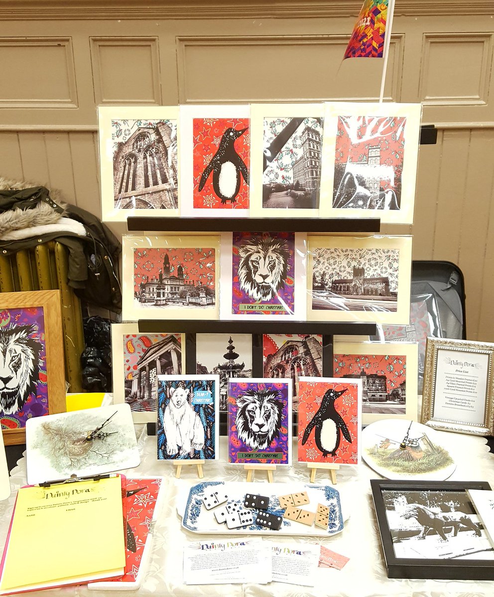 Dainty_Dora's tweet photo. All set up at #Paisley Town Hall for the @DRCentrePaisley #makingourmark #arts event 11-2pm TODAY #rdaf #photography #patternprints https://t.co/7zFkUCvBWa