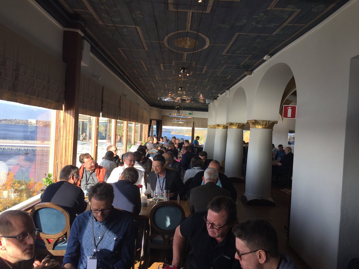 JeroenAarts's tweet photo. Lunch with a beautiful view on Stockholm #devconscandinavia https://t.co/NNAc2YV4Nt