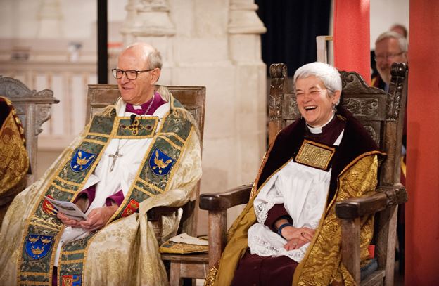 stedscath's tweet photo. A few photos from the Evensong farewell service held yesterday for Dean Frances Ward. Credit @KeithMindham https://t.co/tBOx6pigsX