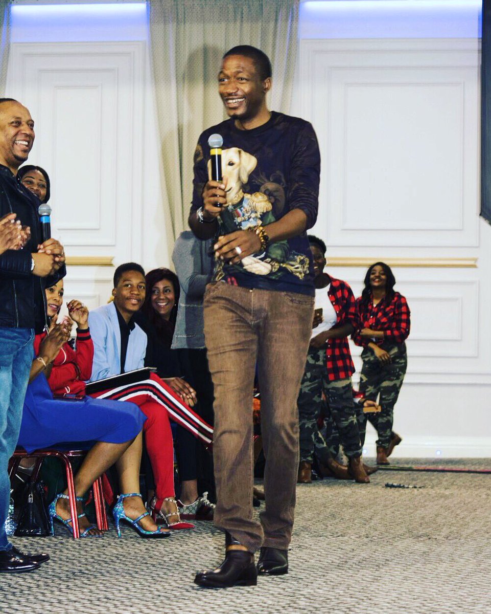 UebertAngel's tweet photo. I SAW a vision of YOU SMILING in the presence of your ENEMIES. You shall SURPRISE those who were planning to SURPRISE you in JESUS' name! https://t.co/59SqPEmv34