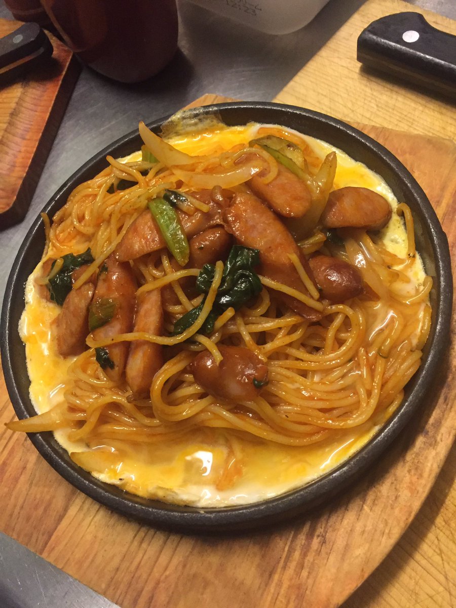 花菜ぐし食堂 おいの居酒屋は昨日をもって潰れました みなさま本当にありがとうございました 本日からは花菜ぐし食堂というご飯屋さんで営業して行きますので みんなご飯食べに来てね よろしく ナポリタン 懐かしい響き