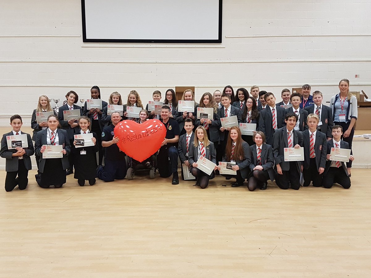 qegs_missward's tweet photo. Session #2 of #RestartAHeart done  @QEGS_Ashbourne!
Thanks @EMASNHSTrust! https://t.co/KlP8jSVCc9