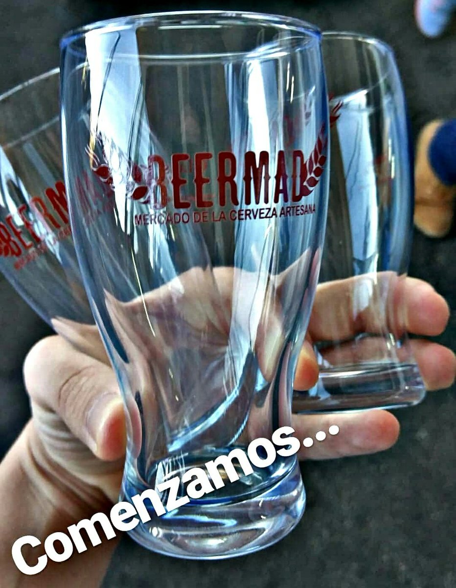 rincondlabirra's tweet photo. Aqui alguna de las fotillos de como comenzo el Sabado de #beemad en La Caja Magica con un poquito de @jakobslandbrew para empezar. (parte1) https://t.co/krc7I2vMW6