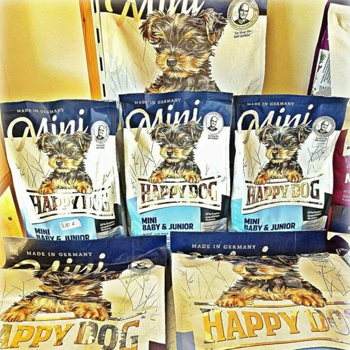 Petsofthrones's tweet photo. *Happy Dog Supreme Mini Baby &amp; Junior*
*1kg 5.90€*
*4kg 18.00€*
#petsofthrones #petshop #nikiti #Chalkidiki #Greece #lovepets #adoptapet https://t.co/SDIPfUPlmm