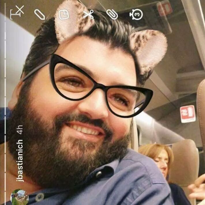 Lucreziulla's tweet image. Come ti vedono gli altri VS come sei realmente