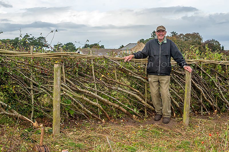 jobsonhphoto's tweet photo. Ancient craft showcased in Durham annual hedge-laying competition 2017 @DurhamCouncil @ThisisDurham #hedgelaying #wildlife #farmingpractice https://t.co/JwA7U330VN