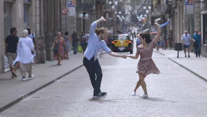 cultura_cat's tweet photo. Avui, a les 22h, s'estrena @ballartv3 pel @canal_33. @Pere_Faura farà ballar tothom! @wearegoroka @APdCDansa https://t.co/kaiCEAJRNy https://t.co/025rQcqAFf