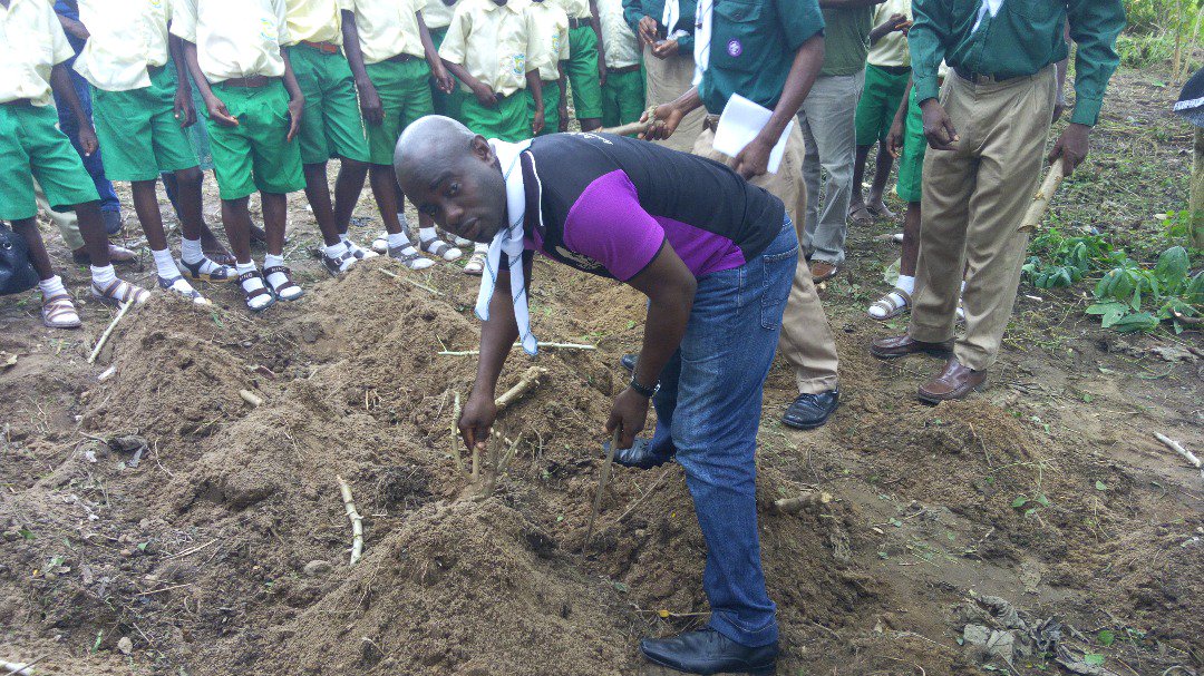 CSCSDogun's tweet image. Part of effort in localizing SDGS. Celebrate World Food Day. #WorldFoodDay2017 #OSSAP-SDGs #FAO