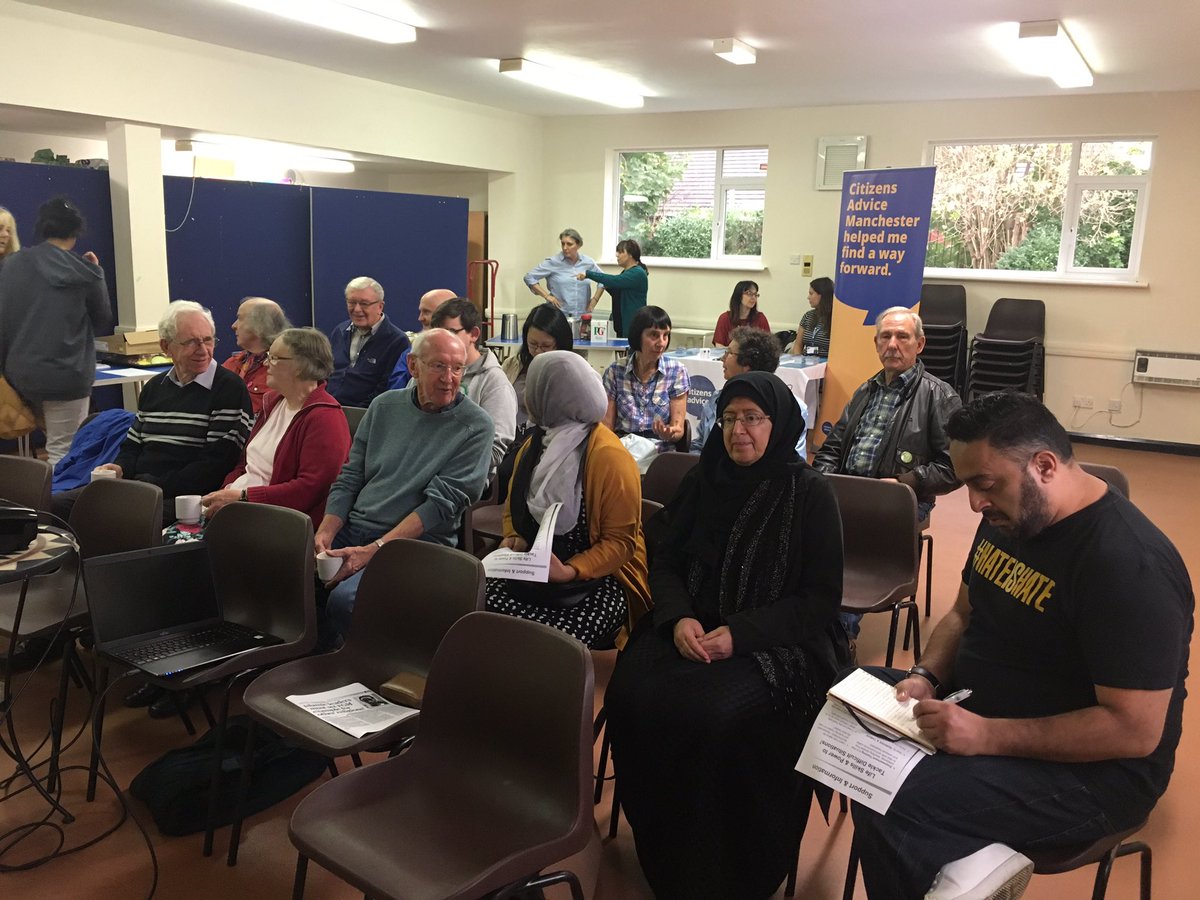 4StepsCIC's tweet photo. Great to see a full room at Our Hate Crime Awareness Event today @BurnageCC #4StepsELC. There's still time to come and join us! https://t.co/vGQzmUP5BC