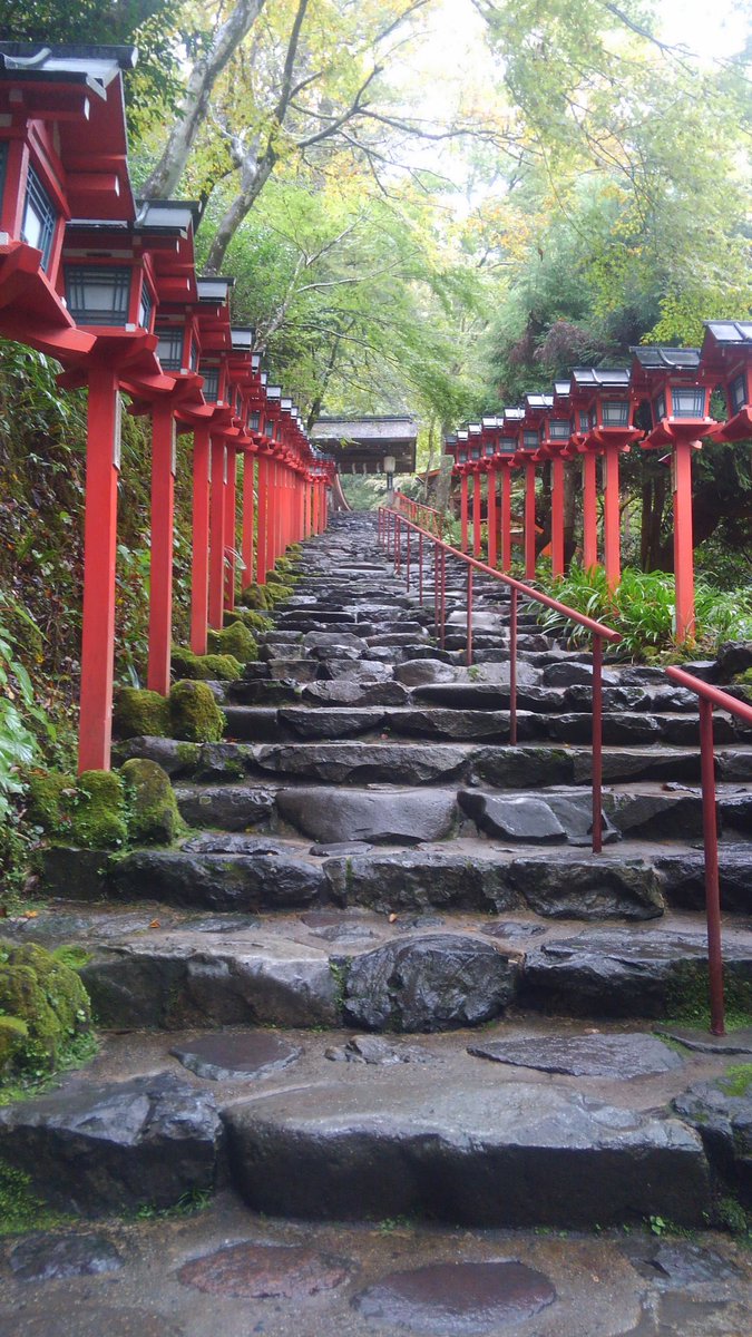 ট ইট র 待受に出来るほど綺麗に撮れた貴船神社です お納めくだされ