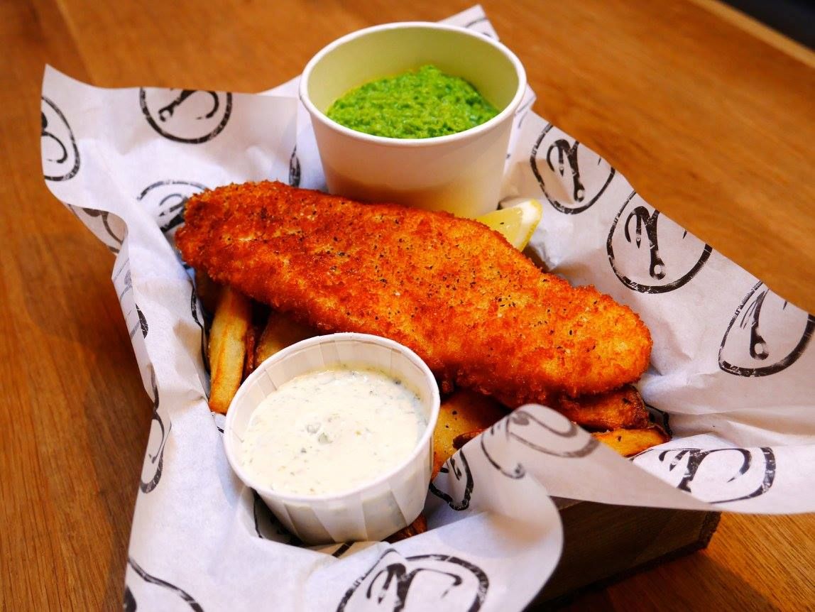 Monday blues getting you down? We have the solution! 💥
Get 30% OFF all our Fish &amp; Chips dishes today!