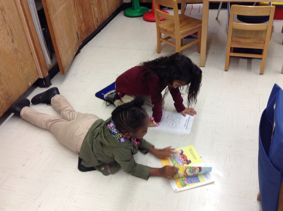 MousMarino's tweet photo. Reading Partners hard at work! https://t.co/UBq5dgURX9