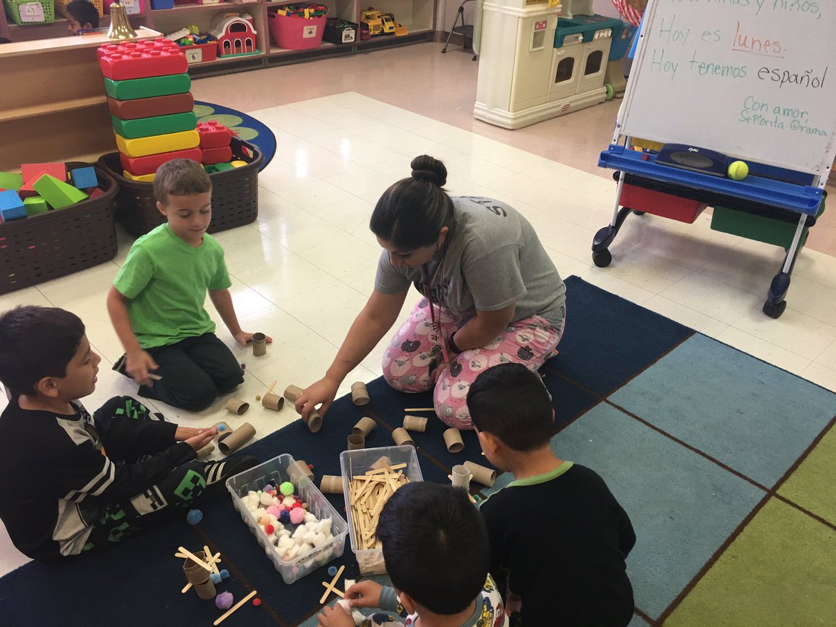 RoramaRuth's tweet photo. Timber!  Balancing apples with @christinaalai16. It's not as easy as we thought. @pamhernandez_4 @jamesburgschool https://t.co/5AWXk3Bg10