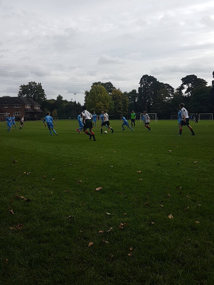 NWSnl_Sport's tweet photo. Senior matches against @Feltonfleet our 1-3 teams out, good football so far. Good luck to all involved. #nlfootball #nlform5 #nlremove https://t.co/7RbdL4EEem