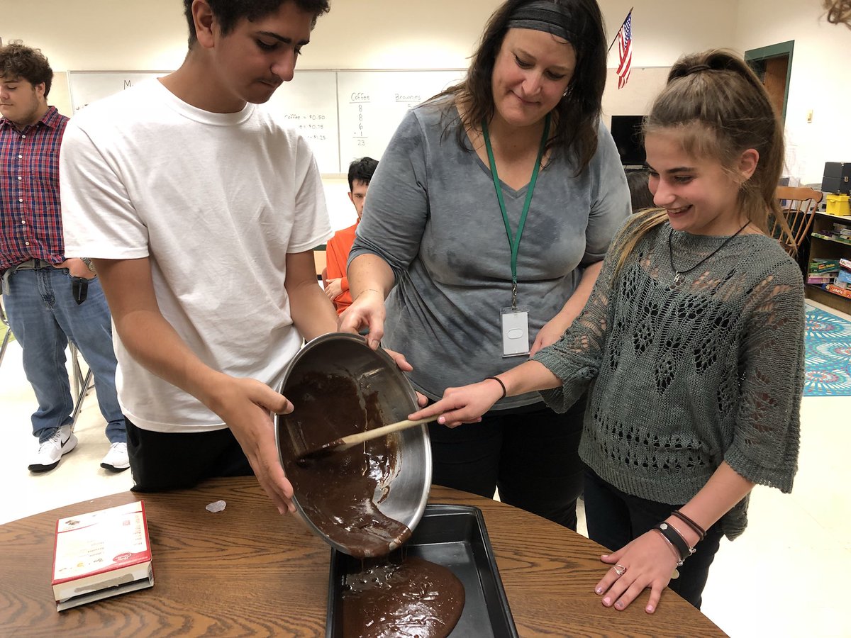 MrsKPandPALS's tweet photo. The crew at #CafeTuesday is prepping batches of brownies for tomorrow! ☕️ #DPS #A23IsThePlaceToBe #BestYearYet https://t.co/jiq6VmnbkS