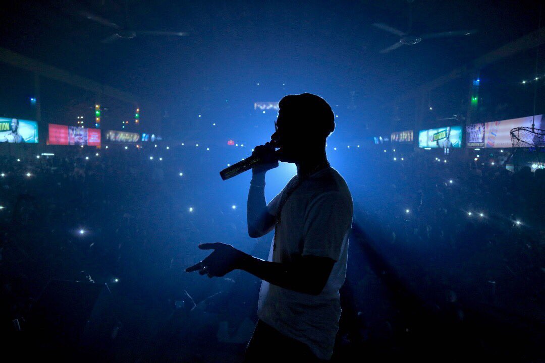 wizkidayo's tweet photo. Kalakuta republic ⚔⚔ https://t.co/6360gfgyZW