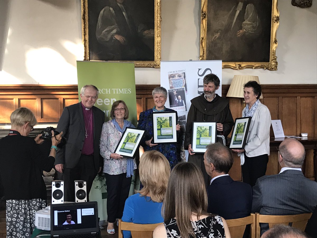 andyhall13's tweet photo. Congratulations to @StCatherinesB @leicestercofe green congregation #highlycommened @ChurchTimes green awards https://t.co/PFhlSxYuix